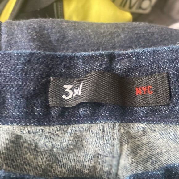 3x1 NYC Mid Rise Straight Leg Button Fly Jeans in Dark Wash. Size 29. - Picture 7 of 8